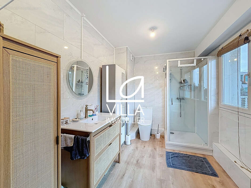 Maison à SAINT-MARTIN-BOULOGNE