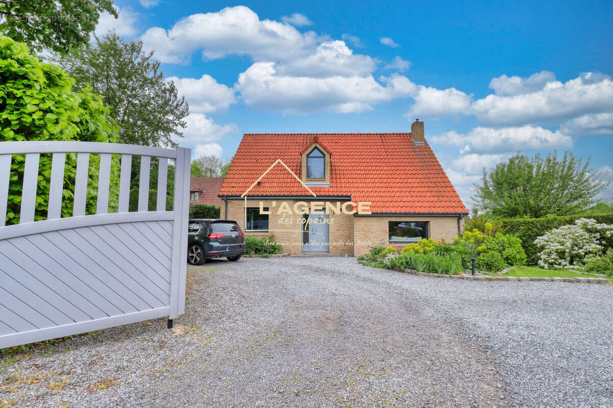 Maison à CASSEL