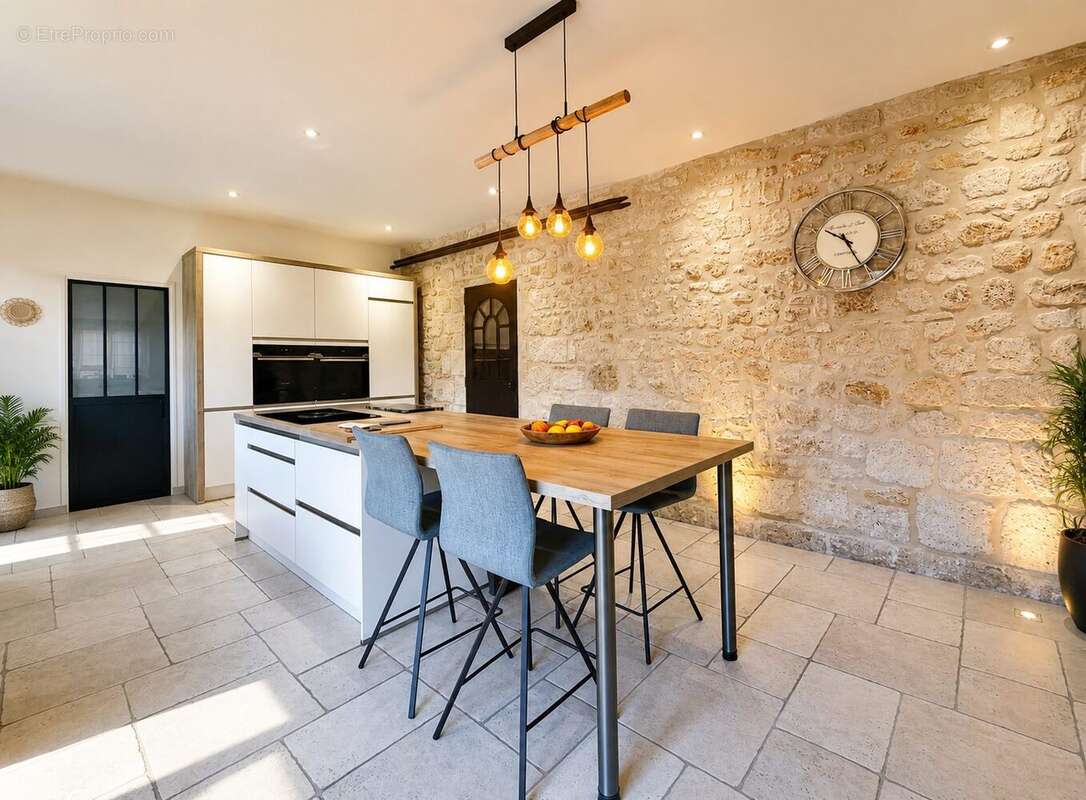 Maison à SOISSONS