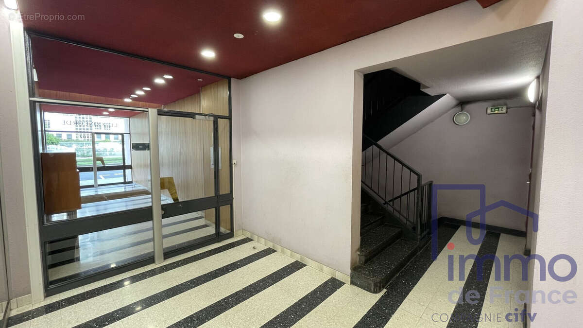 Appartement à SAINT-ETIENNE