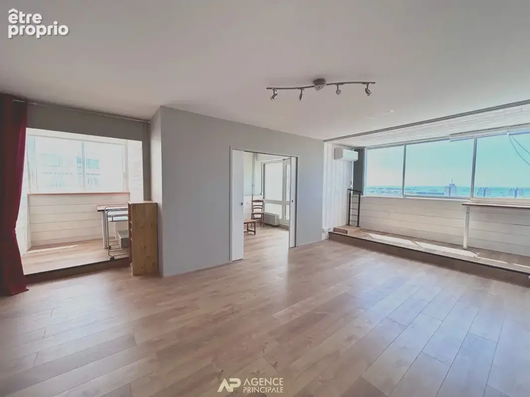 Appartement  3 pièces - Vue mer avec garage- Climatisation - photo 3
