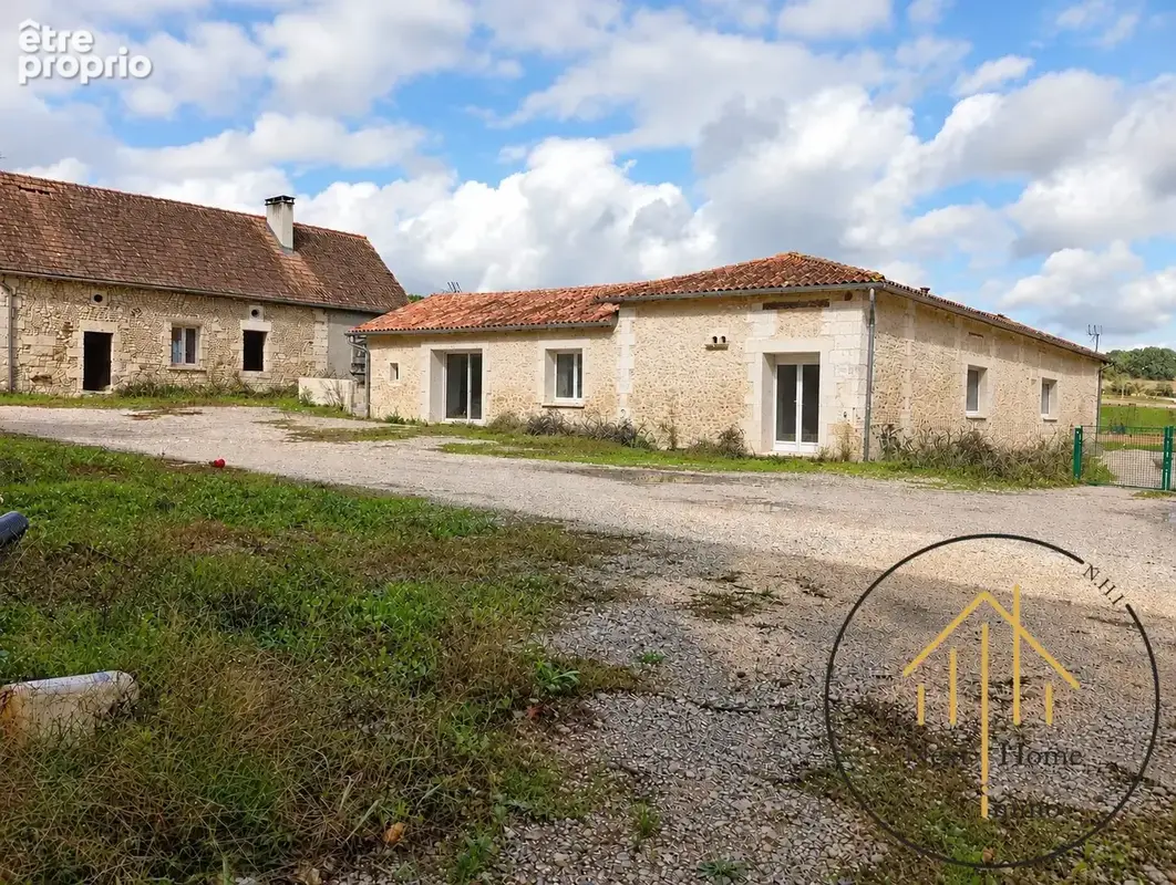 Maison à CHALAIS