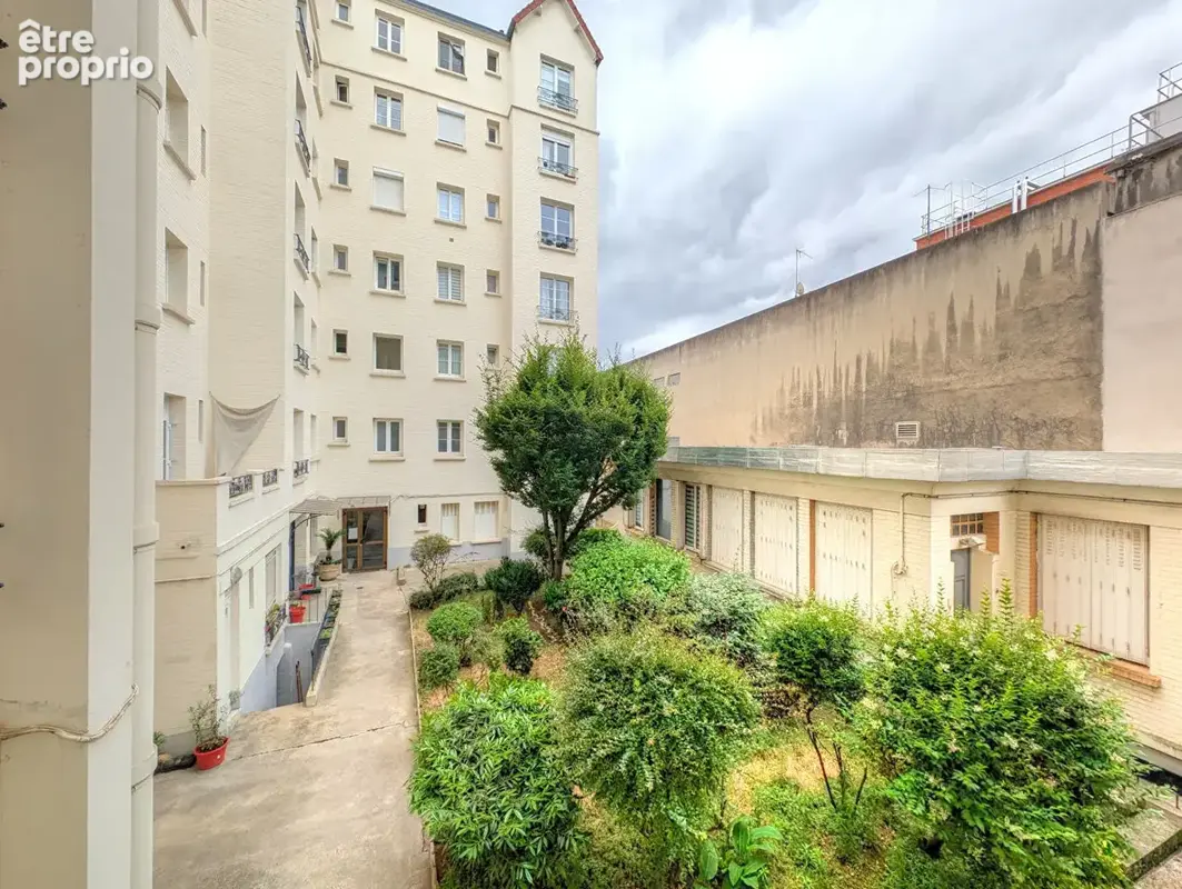 Photo Appartement à La Garenne-Colombes au prix de 159 000€