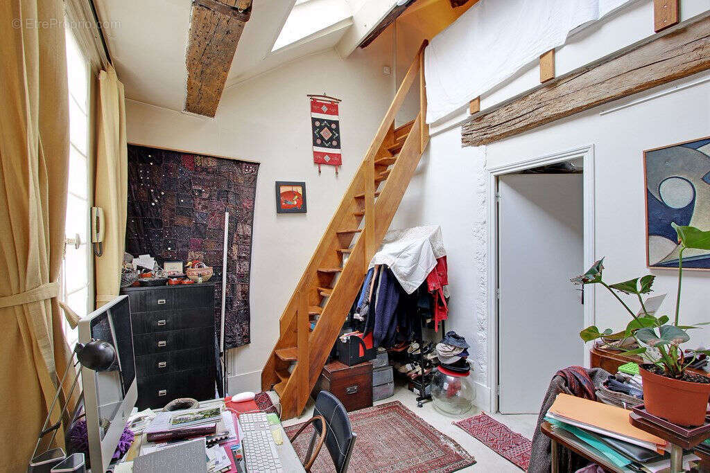 Appartement à PARIS-6E