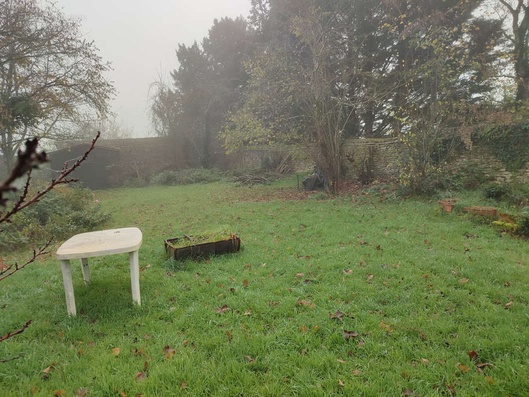 Maison à SAINT-REVERIEN