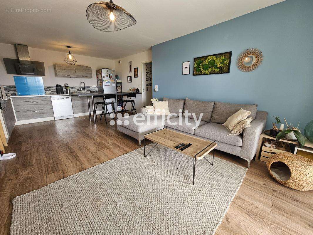 Appartement à CASTELNAU-LE-LEZ