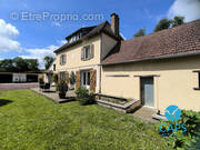Maison à AVESNES-EN-VAL