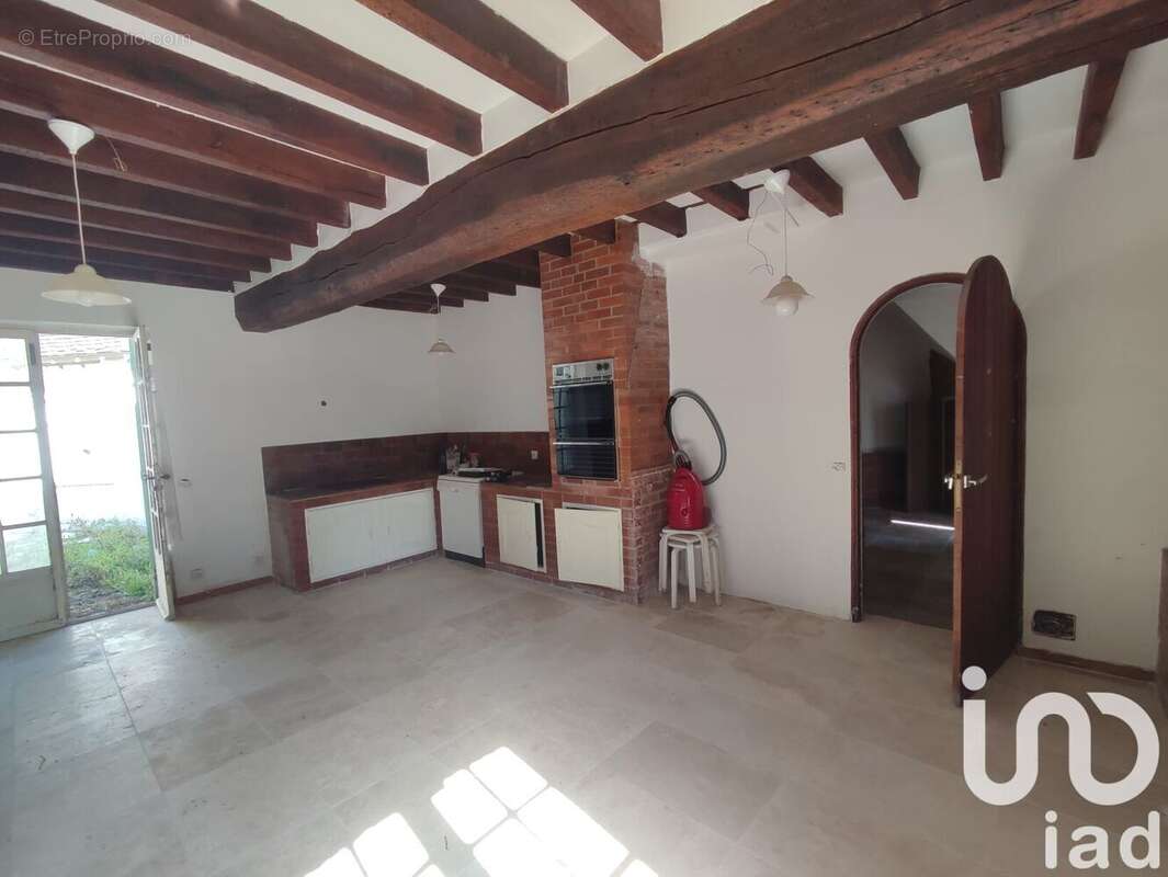 Maison 278 m² à Noyen-Sur-Seine  - photo 5