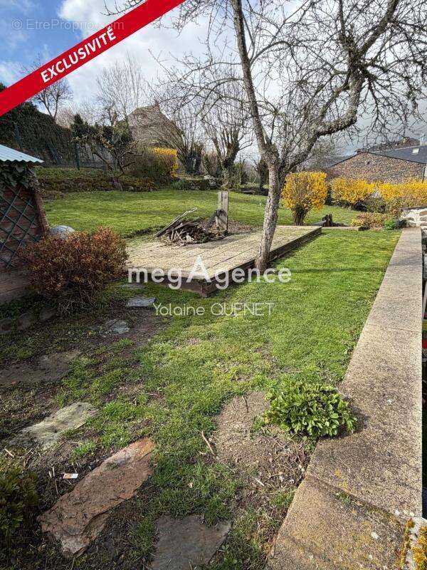 Maison à MUR-DE-BARREZ