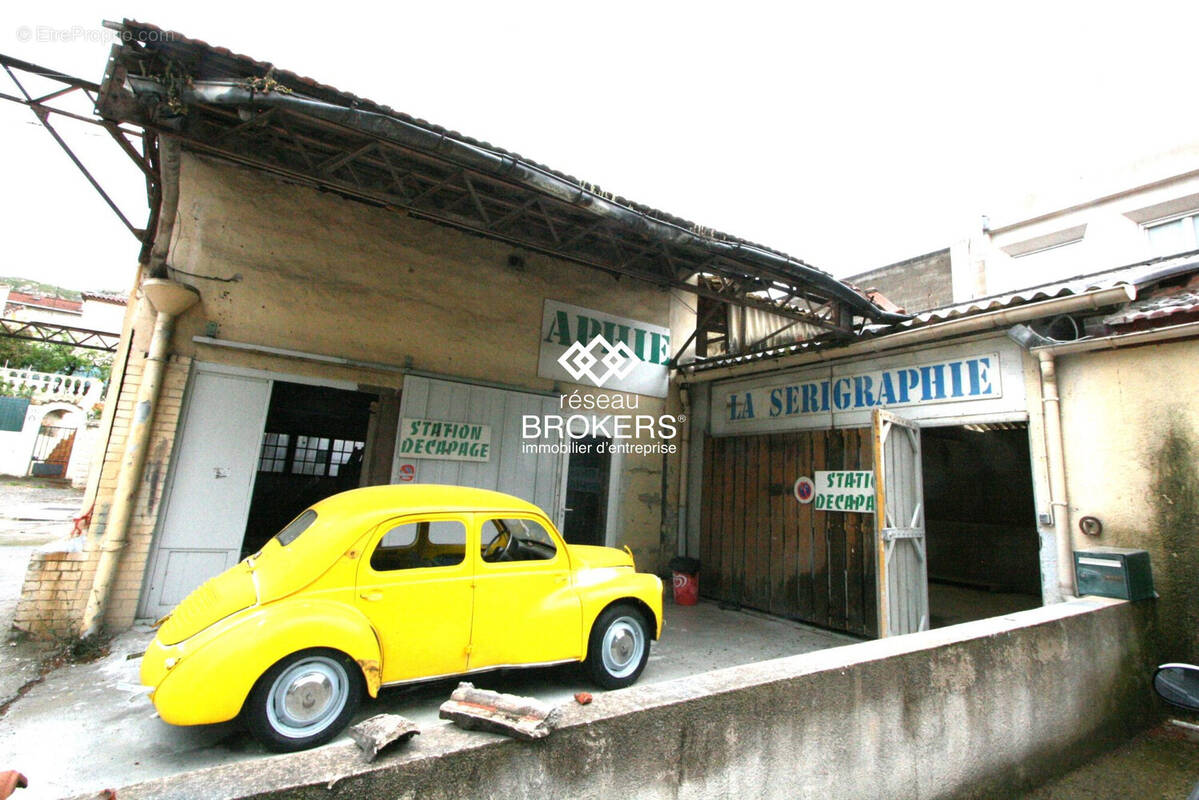 Commerce à MARSEILLE-11E