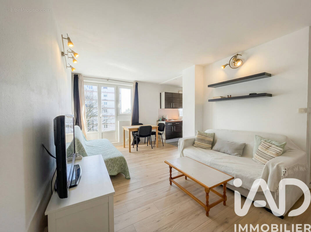 Photo 1 - Appartement à BAGNOLET