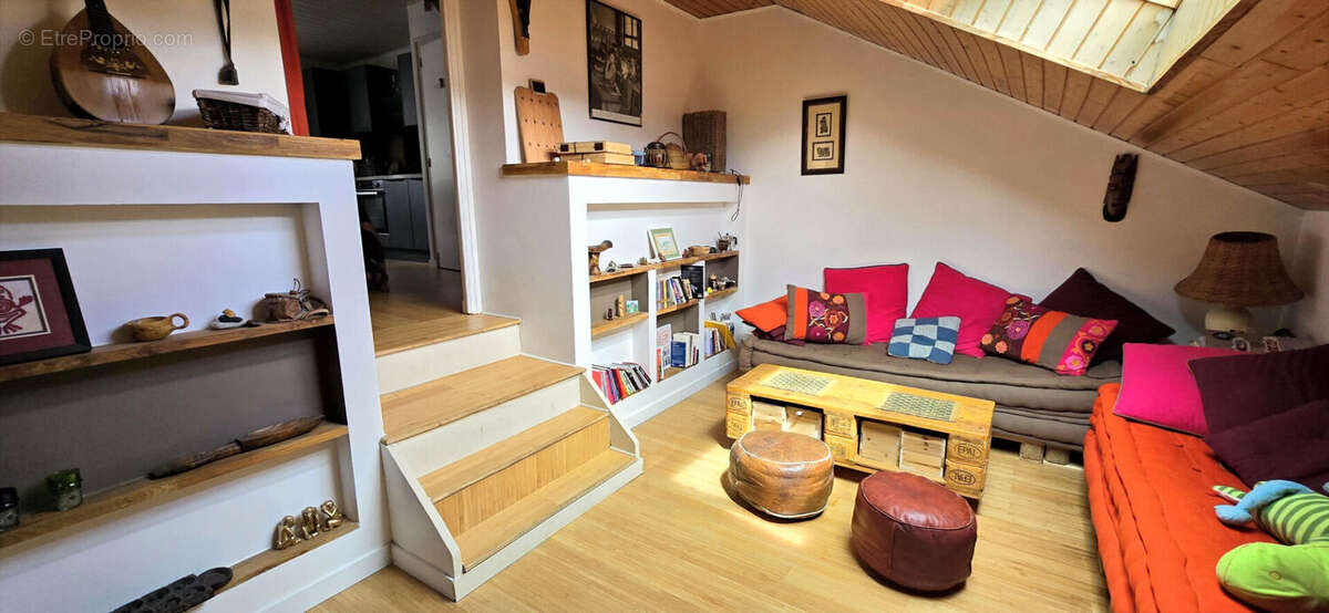 Appartement / Duplex - Concarneau 3 pièces 44 m2 pondéré - 54m² au sol - Hyper centre - photo 2