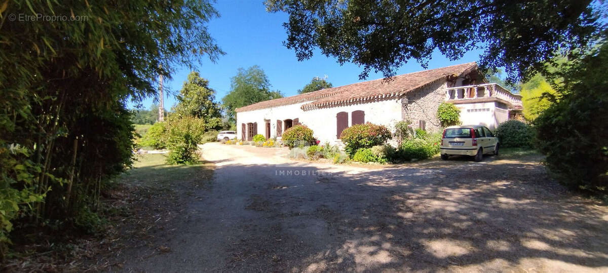 Maison 270m² à fourcès - photo 5
