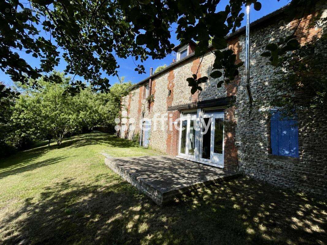 Maison 180 m² à Equemauville  - photo 2