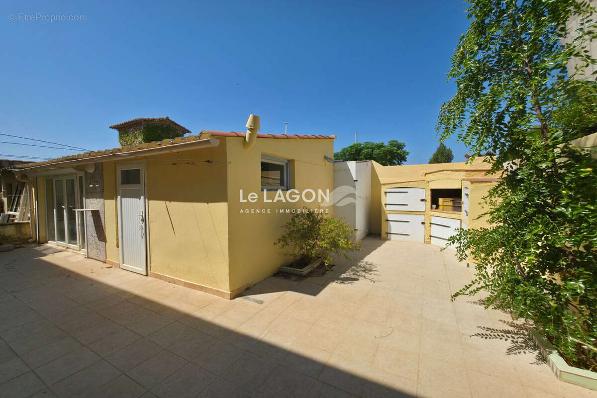 Maison 105 m² à Canet-En-Roussillon  - photo 7