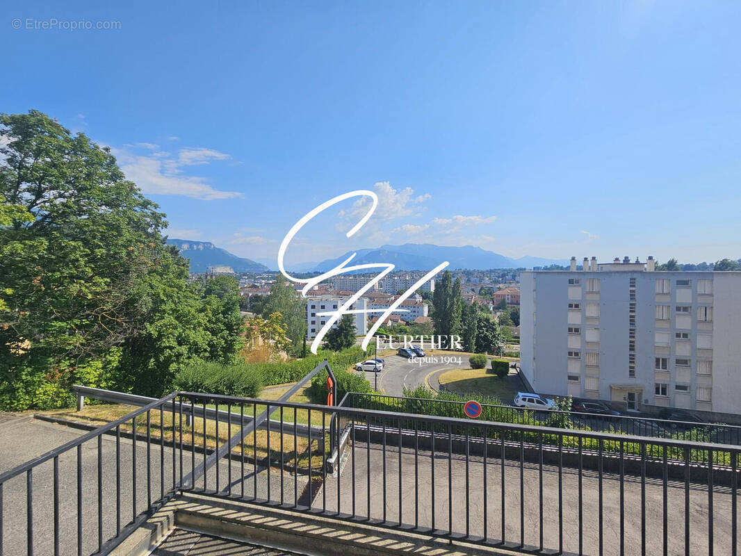Appartement à VOIRON