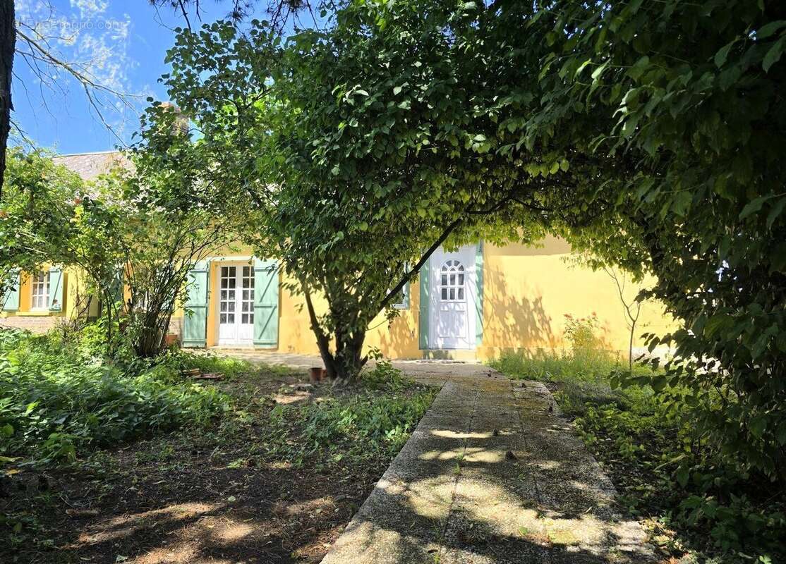 Entrée - Maison à FORMERIE