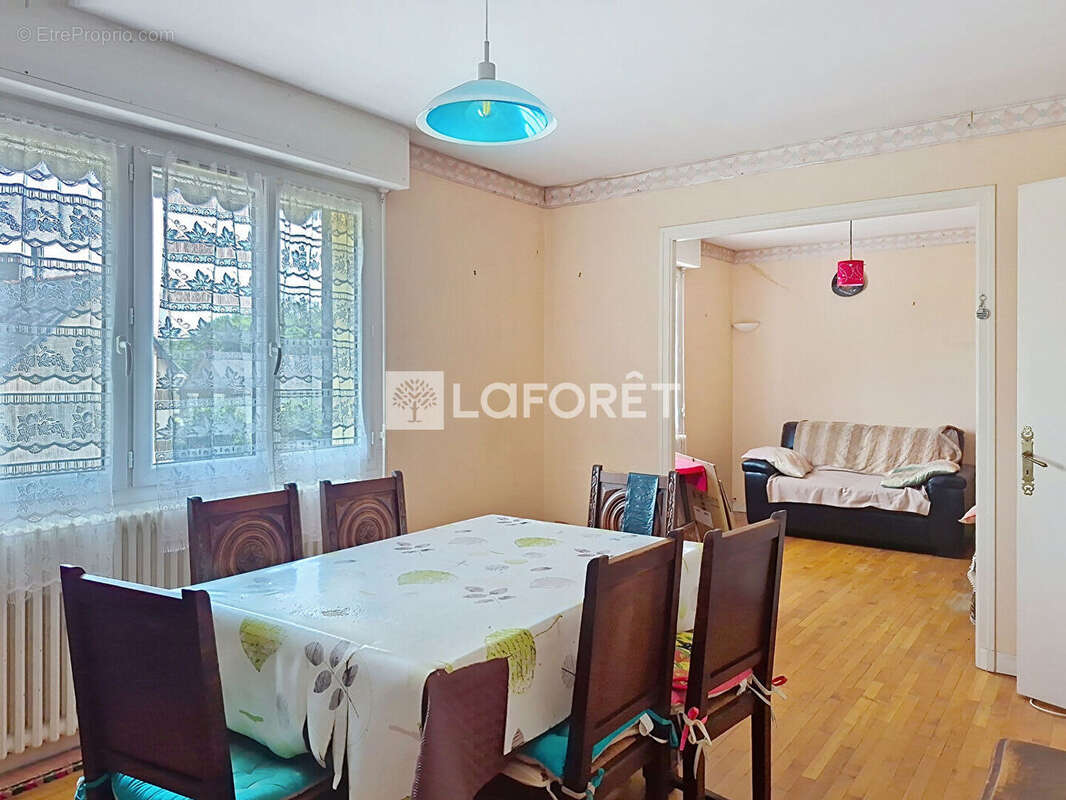 Maison Saint Malo Des Trois Fontaines 5 pièce(s) 108 m2 - photo 2