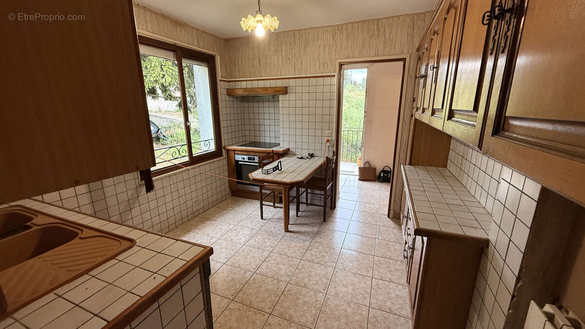 Maison à SAINT-JEANNET