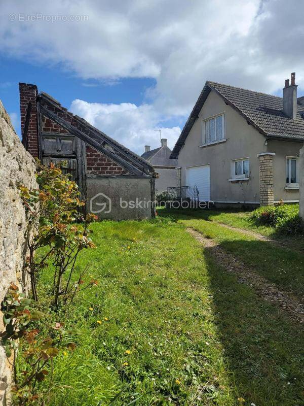 Maison à SAINT-AUBIN-SUR-MER