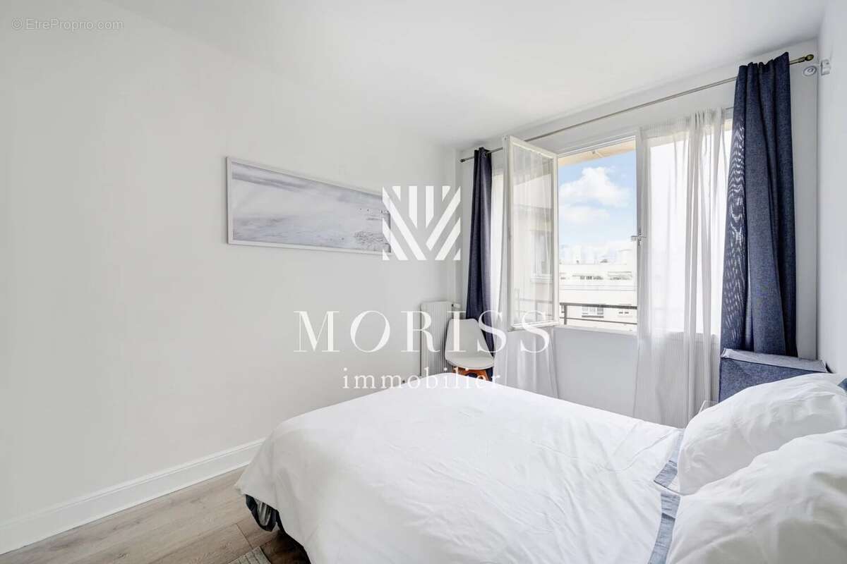 Appartement à NEUILLY-SUR-SEINE