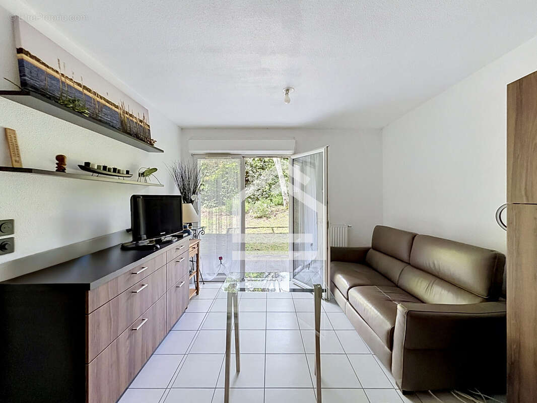 Appartement à LE HAILLAN