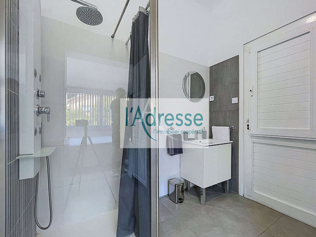 Maison Antibes 137 m2 - photo 11