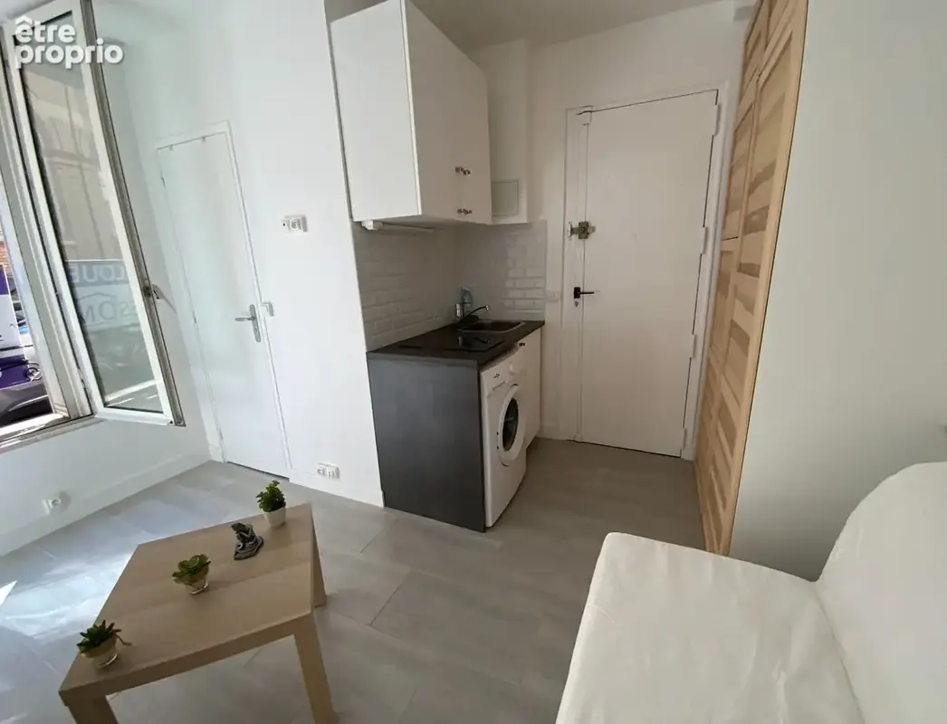 STUDIO de 12 m² GARE de CLAMART VENDU avec locataire en place - photo 2