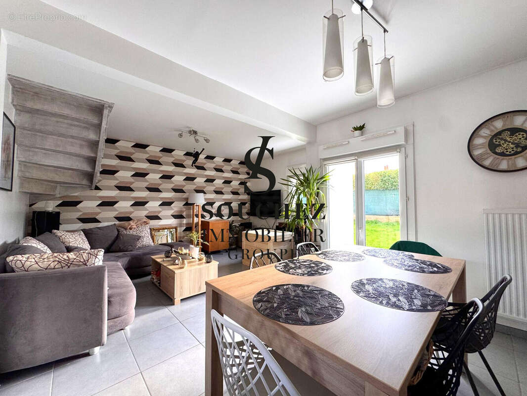 Maison à MARLES-LES-MINES