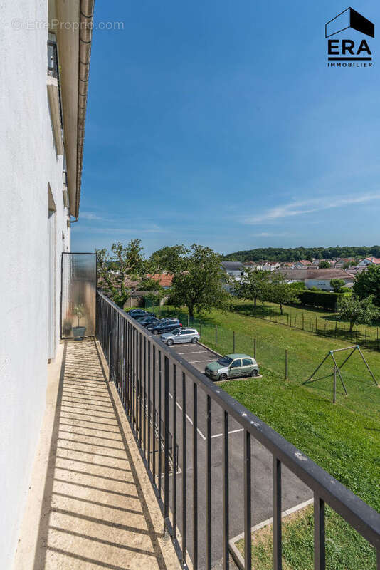 Appartement à BALLANCOURT-SUR-ESSONNE