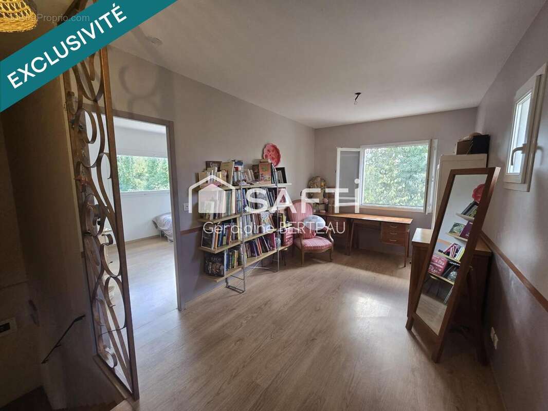 Photo 6 - Maison à COURNONTERRAL