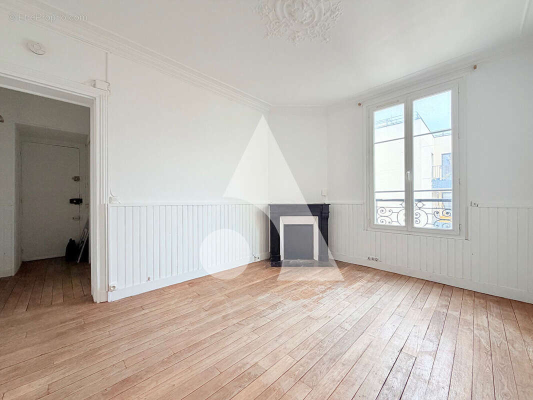 Appartement à MONTROUGE