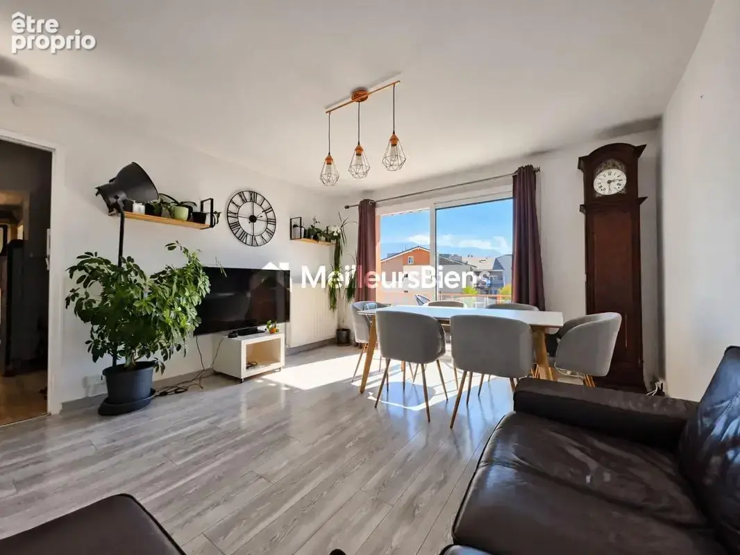 Appartement T4 proche centre-ville - photo 1