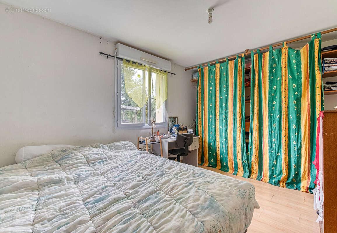 Maison à SAINT-SAUVEUR-DE-FLEE