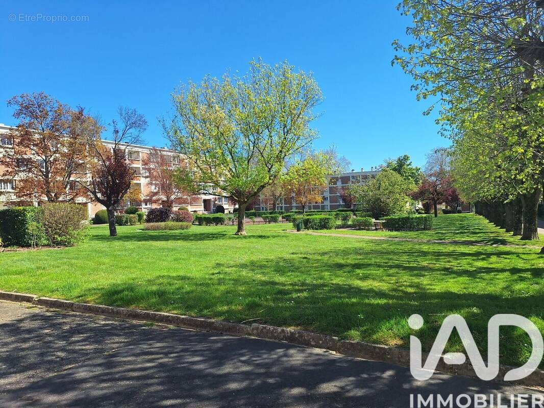Photo 1 - Appartement à VERT-LE-PETIT