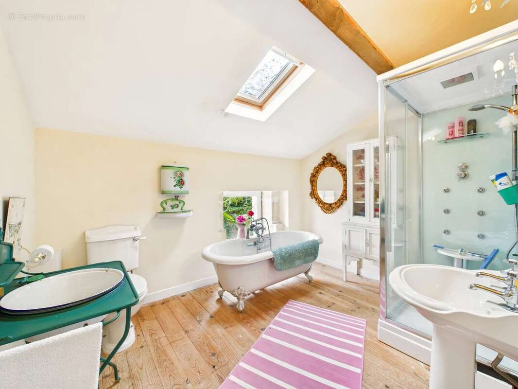 Maison à VERTEILLAC