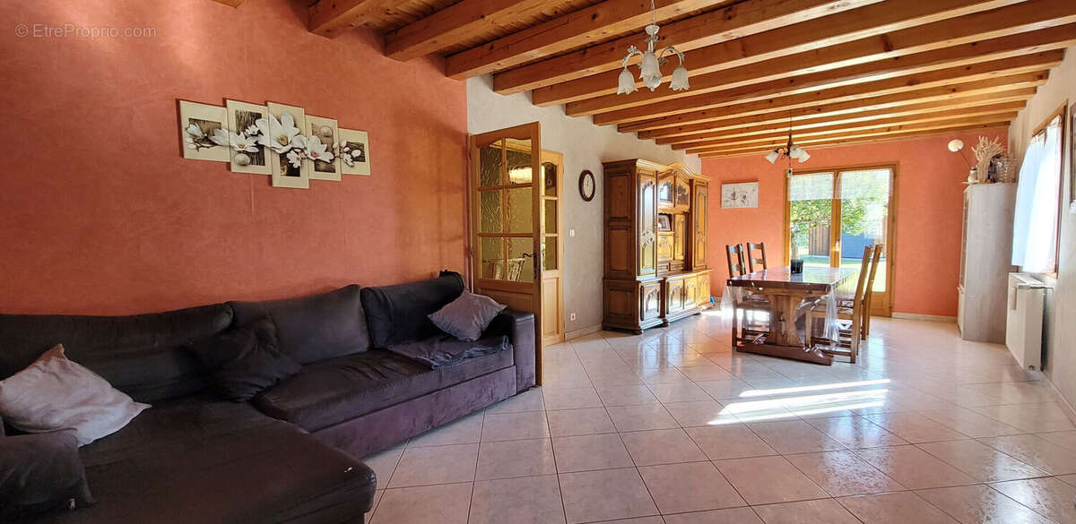 Maison à EQUEVILLON