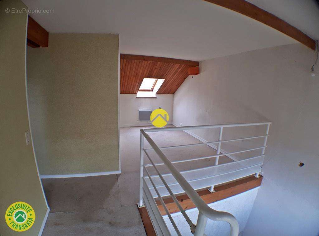 Appartement à RAVIERES