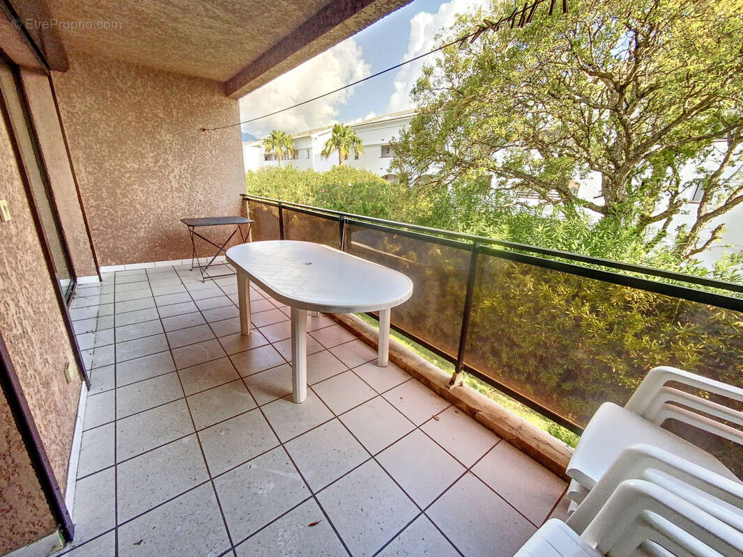 Appartement à SAN-NICOLAO