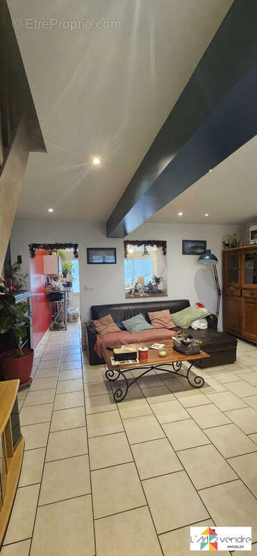 Maison à SAINS-MORAINVILLERS