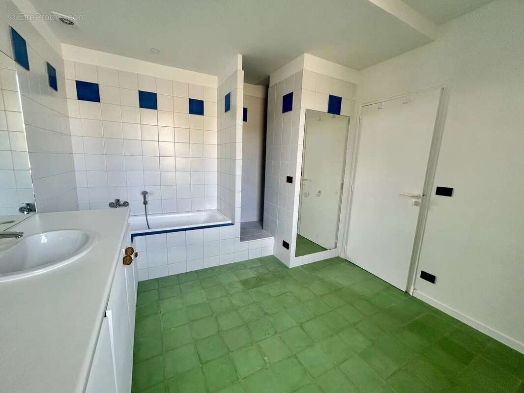 Appartement à DRAGUIGNAN