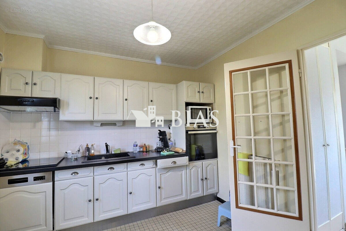 Maison à PONT-L&#039;EVEQUE