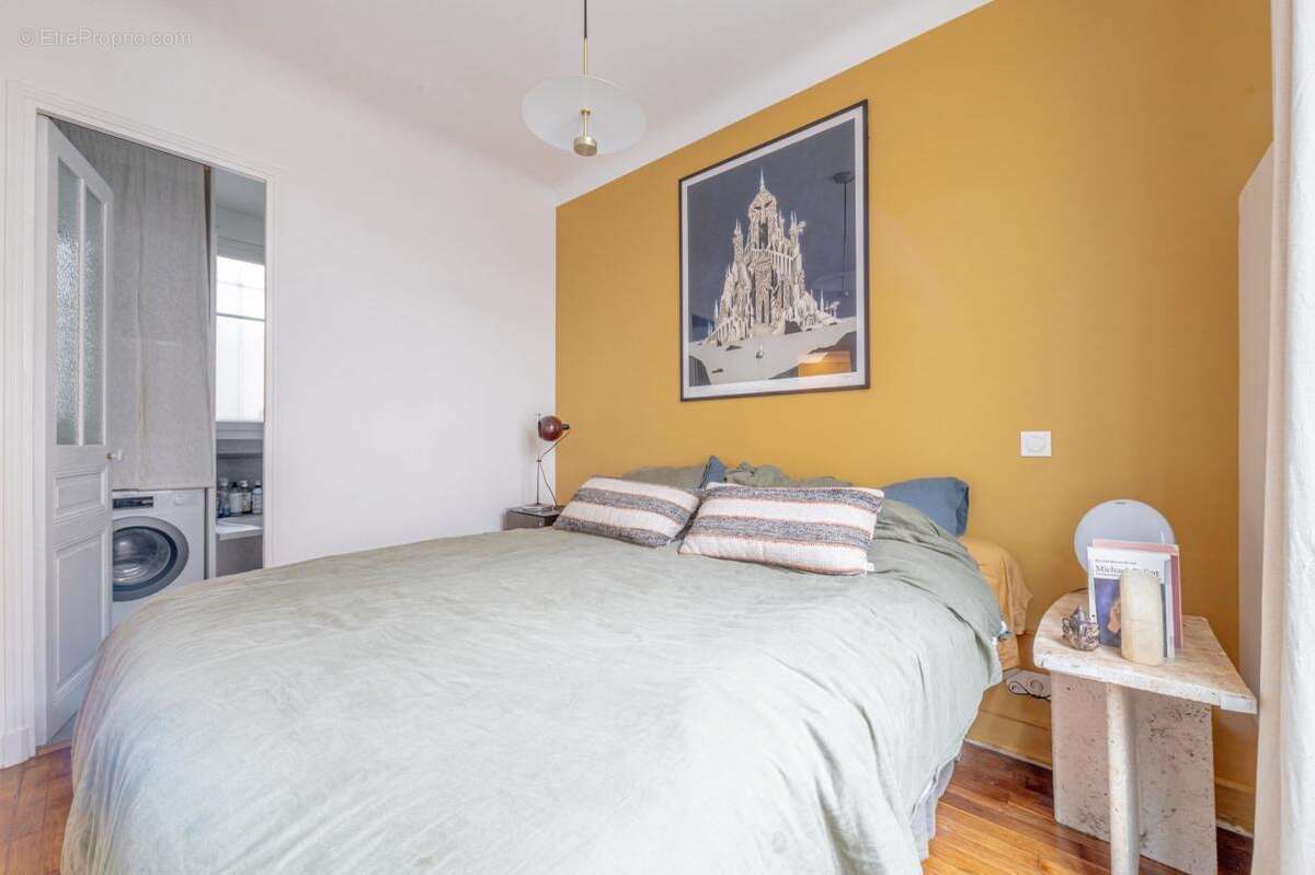 Appartement à PARIS-11E