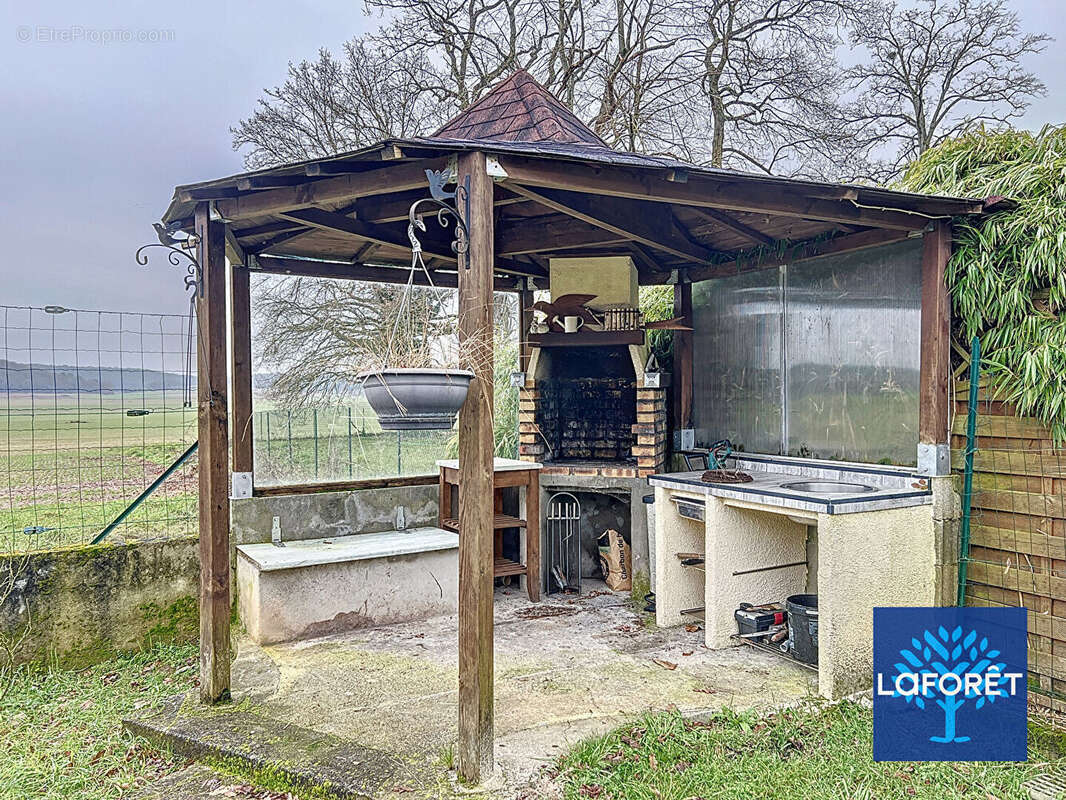 Maison à VAYRES-SUR-ESSONNE