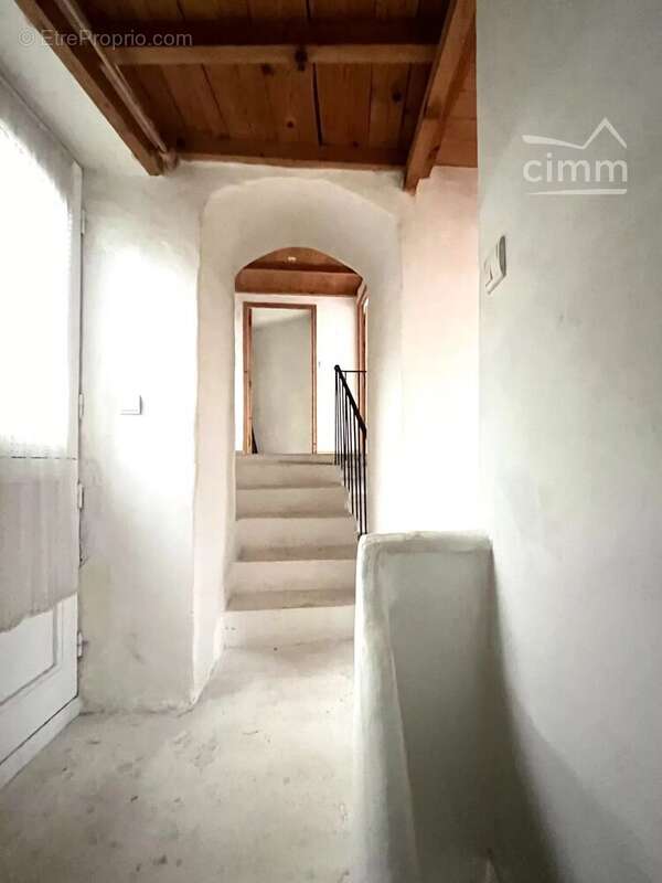 Maison à CHAMARET