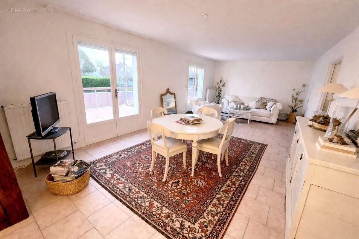 Appartement à TROUVILLE-SUR-MER