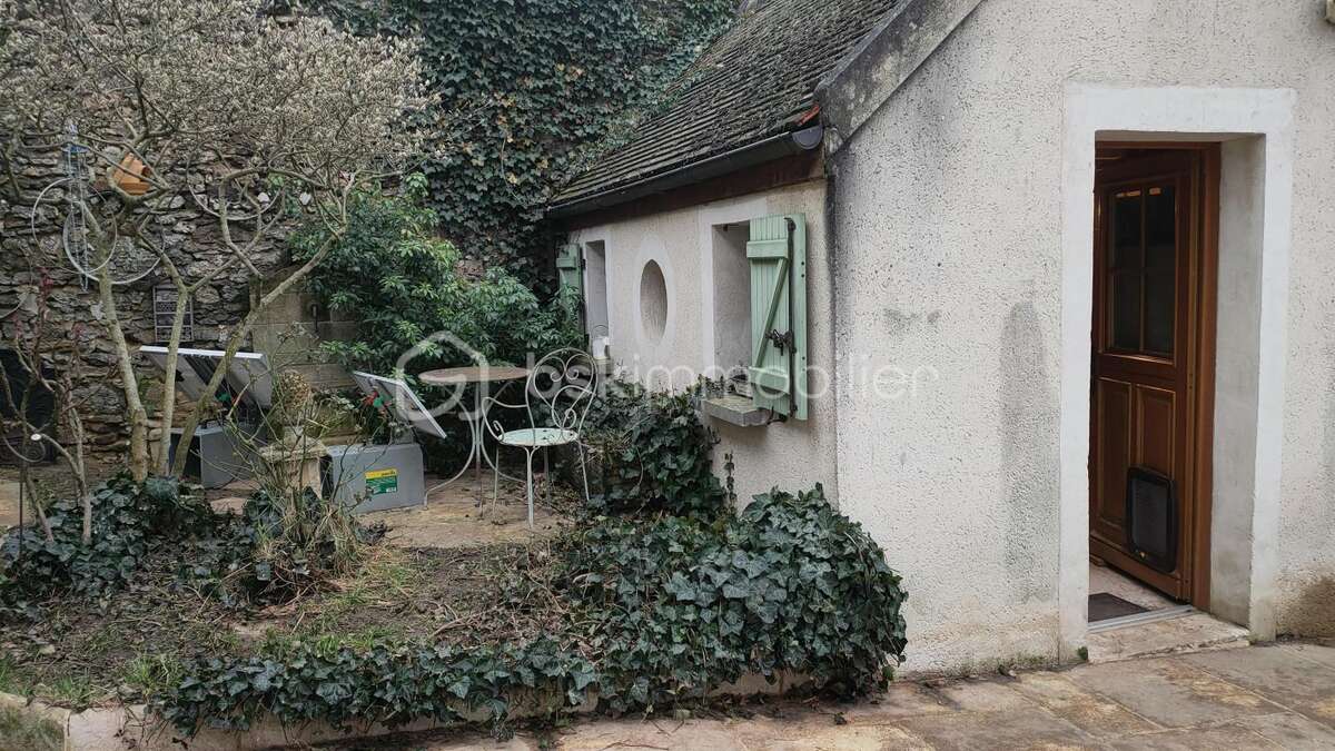 Maison à MAUPERTHUIS