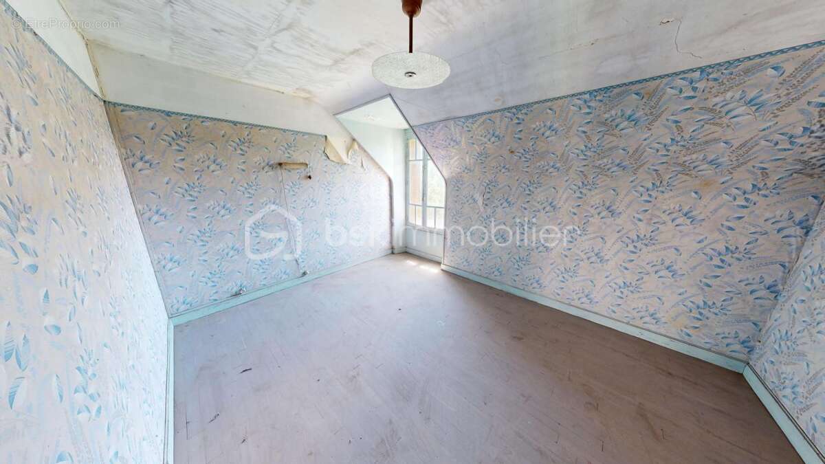 Maison à ARGENTON-SUR-CREUSE