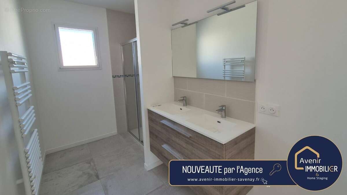 Maison 104 m² à Challans  - photo 8