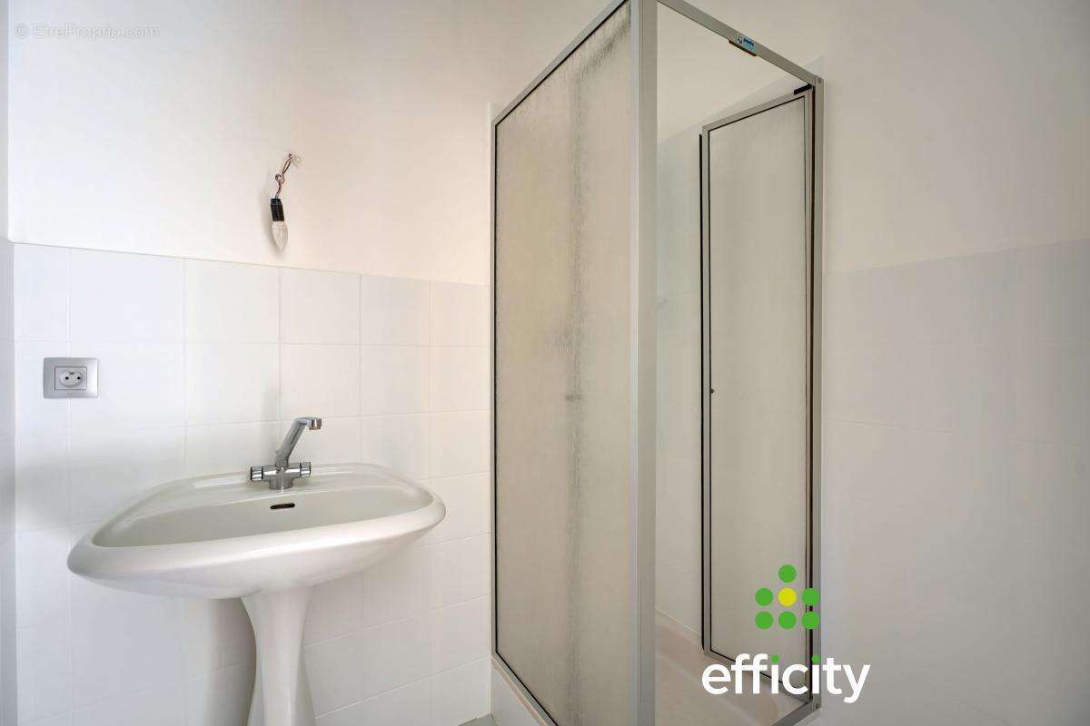 Maison à SAINTE-FOY-LES-LYON